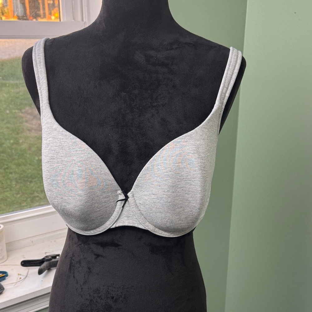 Cacique Light Gray T-shirt bra 44B